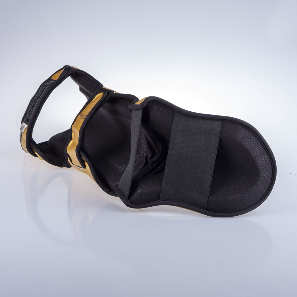 Fighter Shinguards Thai Ergo - gold/black, FSG-004GLB