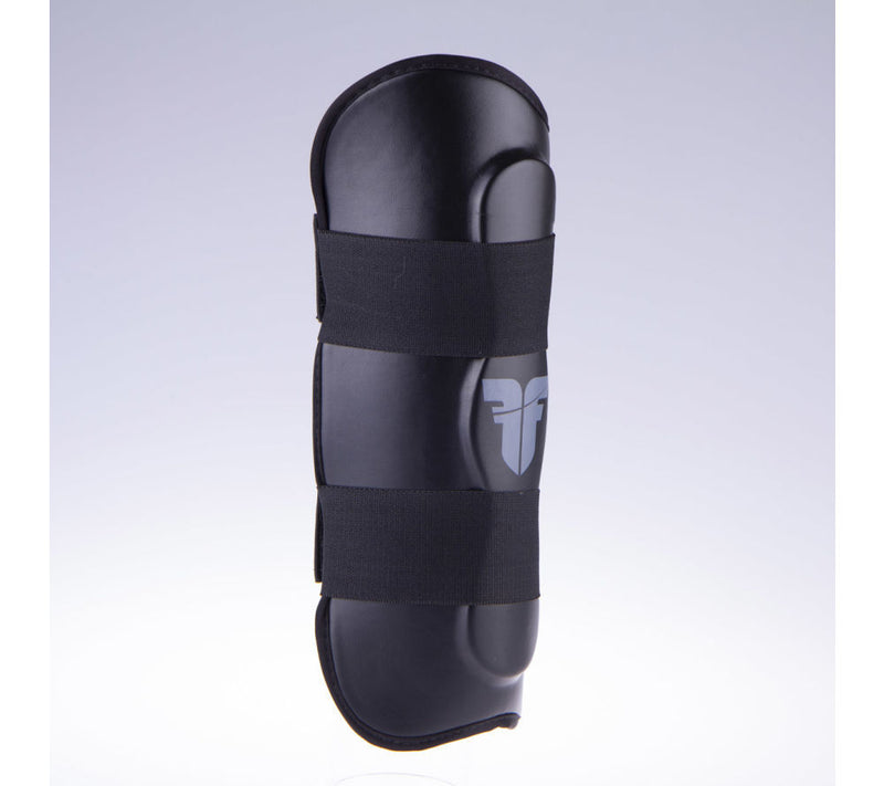 Shin Guard Fighter Ergo - black, FSG 001B