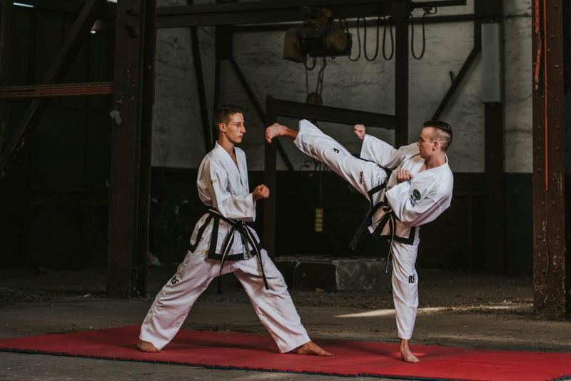 TOP TEN ITF Assistant Instructor Uniform - Premium Gold Dobok White/black, 16772-1