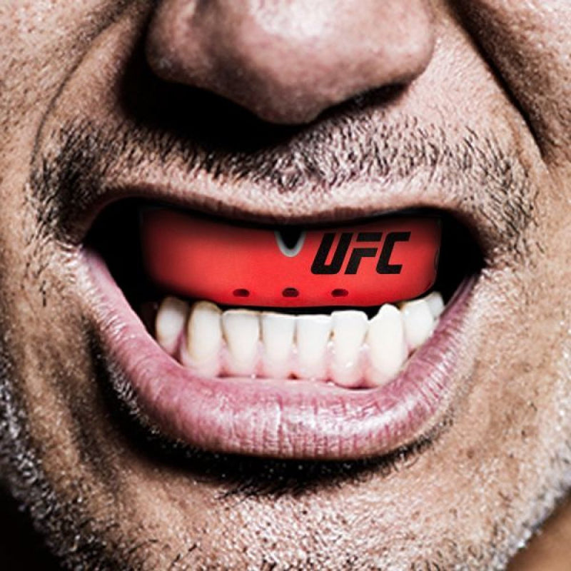 Mouth Guard OPRO UFC GOLD ADULT