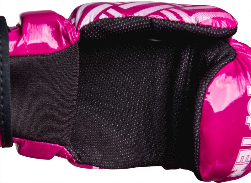 TOP TEN Glossy Pink/White Prism Pointfighter Open-Hand Gloves